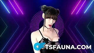 Hot Tranny Riding 11-Inch BBC Dildo