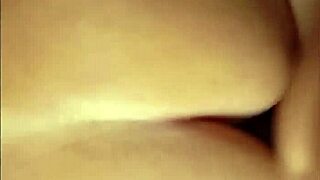 i ate out the chubby neighborhood girl while stoned, it was amazing