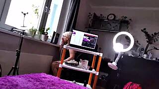 i'm aimeeparadise, playing anal games with my husband peter stone