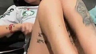 Palmeirense safada, are you showing off your wet pussy?