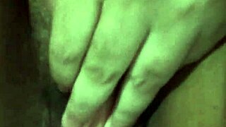 sou virgem so pode esfregar nao pode por dentro 😊