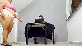 Sensual slow handjob and blowjob unexpected game after cum