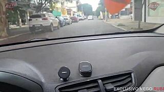 soltei minha esposa da coleira e olha com quantos ela deu a buceta