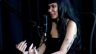 Respondeu em quem ela mama senta ou passa n�o sente muita dor quer ter reconhecimento e a fam�lia que a julgava - indiazinha watch on sheer red