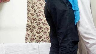 Big Ass Girlfriend Cheats Husband For Passionate Indian Anal!