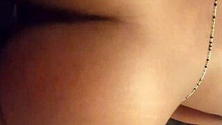 Homemade tight pussy teen gets licked.