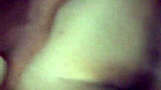 Is this mixed redbone getting it good?