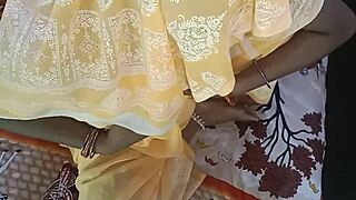 चुत का भोसड़ा हो गया विडियो बनते बनते इतना क्यों चोदते हो देवर जी