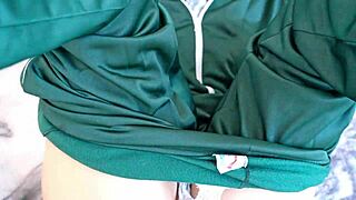 colegiala mexicana experimenta anal por primera vez, pene entra poco a poco en su culo virgen apretado casero hd