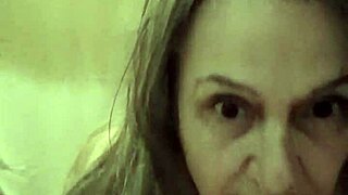 2025 03 05 esclave f autoseance with punaises humiliation bondage and spanking