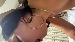 amateur casero real me graban mientras me folla con su gran verga y me deja abierta kittydj exhibicionista