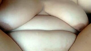 pajerita de argentina masturbates to orgasm