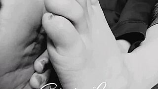 Raw Amateur Bare Feet Fetish