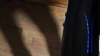 Amateur Plays With New Masturbator!