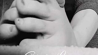 Raw Amateur Bare Feet Fetish