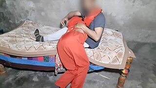 beautiful indian desi girl sex with devar hot video 😘