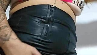 Eu Saio Com Essa Sainha Na Rua Pra Chamar Atenção Dos Coroa Que Gostam De Bancar Novinha