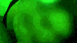 cette chienne ne pense qu'a me sucer en se réveillant