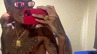 Fiz uma resenha com minhas amigas gostosas e rolou a maior putaria orgia mulher do meu amigo emprestado para gravar porn�