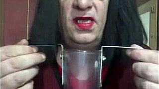 Bisexual Crossdresser Intensely Fills Himself Up