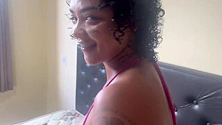 Fiz uma resenha com minhas amigas gostosas e rolou a maior putaria orgia mulher do meu amigo emprestado para gravar porn�