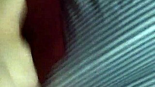 Watch my fat slut wife scream in first orgasm fuck?