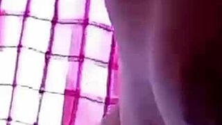 Con il culo aperto e pure incinta