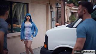 Babe kicks out bf to fuck brotherinlaw