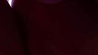 Con il culo aperto e pure incinta