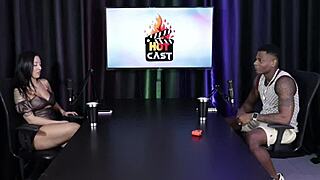 medindo o tamanho da bunda da morena gostosa e o resultado foi - will mastro sheer red