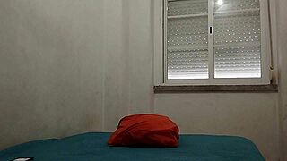 Guy with Big Dick in Girlfriends Bed Who Traveled