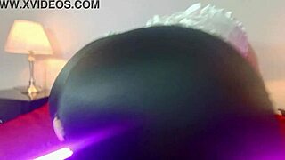 Madrastra de Cameltoe Gigante Se Folla a Su Hijastro en Venganza a Su Marido Que Anda con Putas - Fantasia Doméstica 3