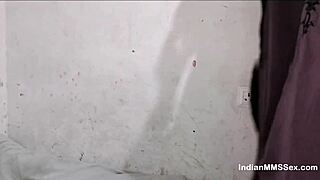 muslim indian stepsister sucks big cock with emotion