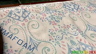 ebony babe loves to get her pussy stretched out