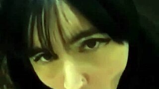 novinha safada doing oral sex