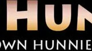 Young ebony cecilia lion rides hardcore after fingering 😏