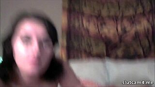 Watch this arabic teen striptease and masturbate right here