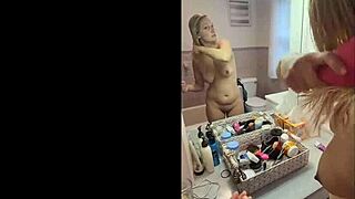 Wife Gets Ready For The Day By Giving Husband A Blowjob And Receives A Facial