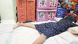 ngentot bu mertuaku janda haus kehangatan with big pussy housewife