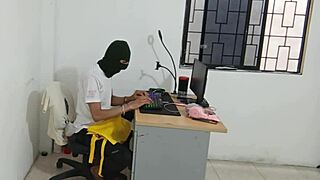 Neighbor shows off her big ass!