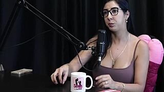 Ir na casa de swing era um momento de lazer transou no meio do mar e sobre o maximo garcia - renatinha melo watch on sheer red