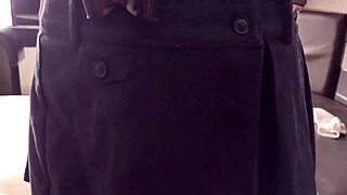 submissive skinny girl spreads legs for french lick and cum