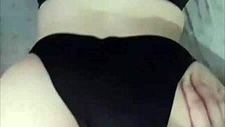 doña mary looks delicious BENT OVER in homemade milf teen latina action!!