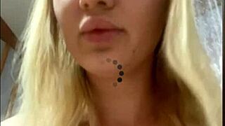 hey boyfriend, watch me masturbate right in front of your camera! 😘