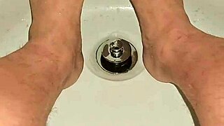 Asian amateur bathes nude in pool showing barefoot toes for intense feet fetish POV