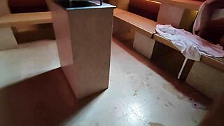 SQUIRT ORGASM IN PUBLIC SAUNA! WET PUSSY ASS FINGERED BY STRANGER!