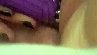 Chubby Babe Toys Her Dripping Wet Pussy Quick