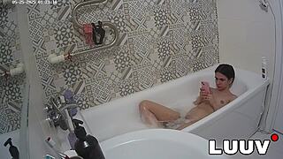 Luuv Vilika Exposes Shaved Tits in Late-Night Bath Show!