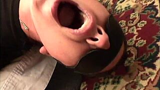 Misty Haze Blindfolded Licks Erika's Cunt with Toys