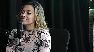 ex bbb spills how brother started didn't like her content production many biases from women ang�lica morango watch on sheer red